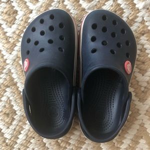 Toddler Navy Crocs Size 8-9